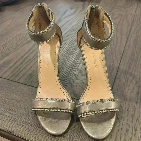 Adrienne Vittadini heels, size 7M, previously owned - Picture 4 of 6